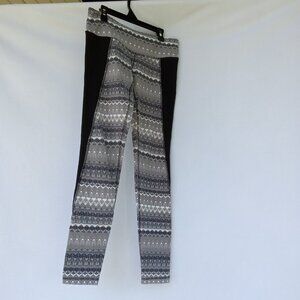 ALO Yoga Womens Athletic Yoga‎ Leggings Gym Workout Athleisure Black White SizeM